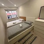 Privatunterkunft Moscavide Quartos *