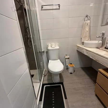 Moscavide Quartos * Lisboa